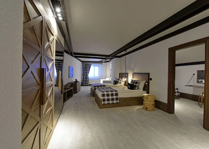 Karinna Uludag بورصة